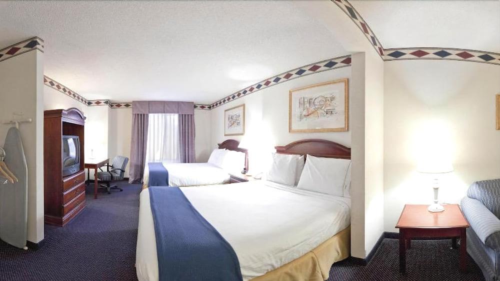 Holiday Inn Express Hotel & Suites Mebane By Ihg Eksteriør bilde